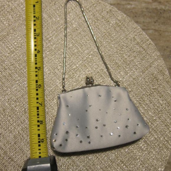 Silver Sparkle Evening Purse - Picture 4 of 7